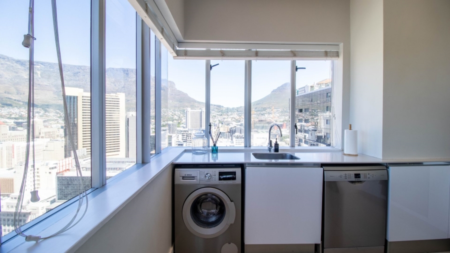 2 Bedroom Property for Sale in Cape Town City Centre Western Cape